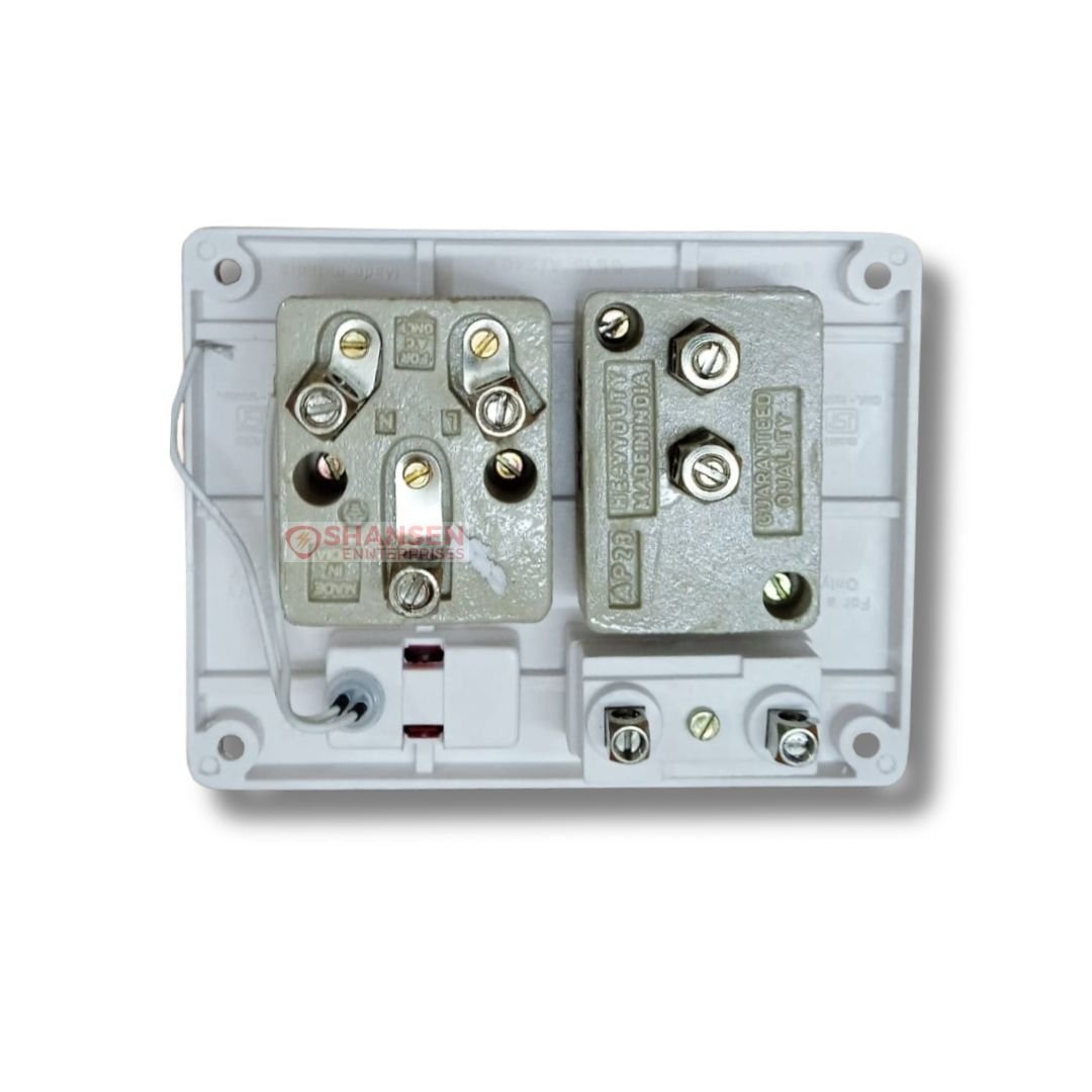 Lisha_Make_Heavy_Duty_5_in_one_Switch_Socket_with_Fuse_backside_view