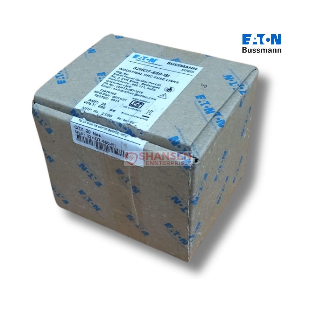 Brand_Bussmann_Series_32H07-660_British_Standard_IEC_Fuses_box_leftside-view