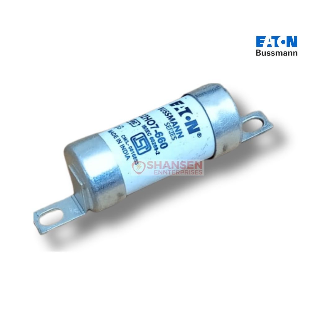 Brand_Bussmann_Series_32H07-660_British_Standard_IEC_Fuses_leftside_view