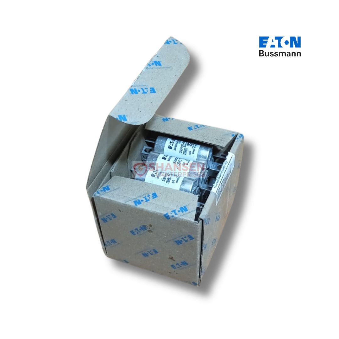 Brand_Bussmann_Series_32H07-660_British_Standard_IEC_Fuses_open_box_leftside
