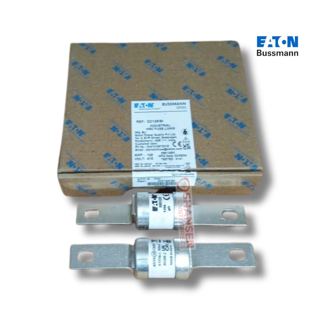 Eaton-Brand_Bussmann_Series_DD125_British_Standard_IEC_Fuse_in_front_of_the_box