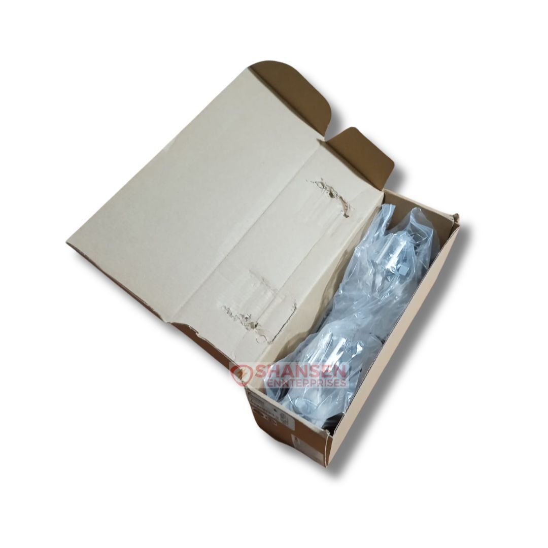 Eaton_Bussmann_series_low_voltage_NH_fuse_base_SD4-S_opened_box