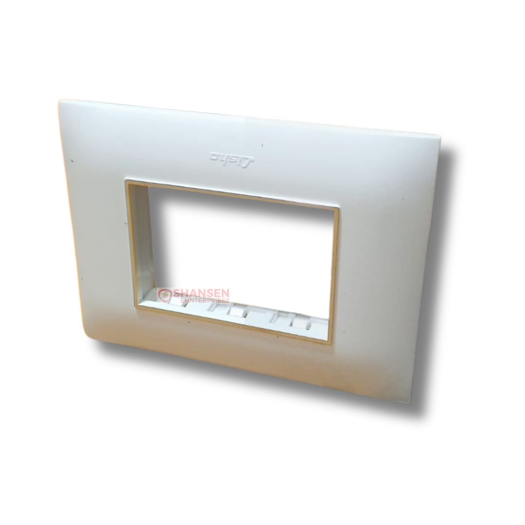 Lisha_Brand_TURBO_CHROME_Series_Pure_Glossy_White_3_Module_Cover_Plate_rightside-view