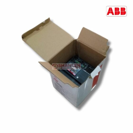 ABB-Brand_XT4N_250_Ekip_Dip_LS_I_MCCB_open_box_right_angle