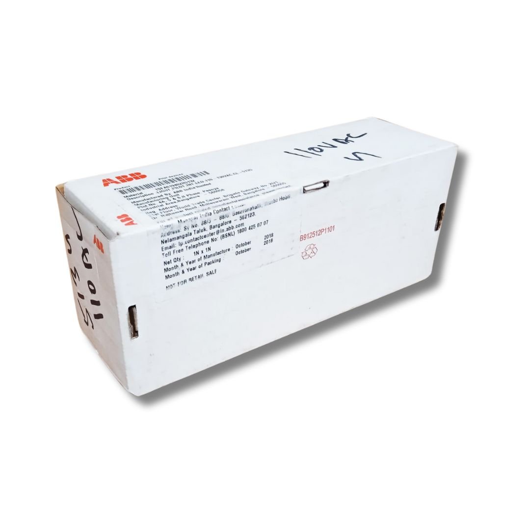 ABB_Brand_CL-513G_110-130V_A.C_Compact_Green_Pilot_Light _box_top_angle_view