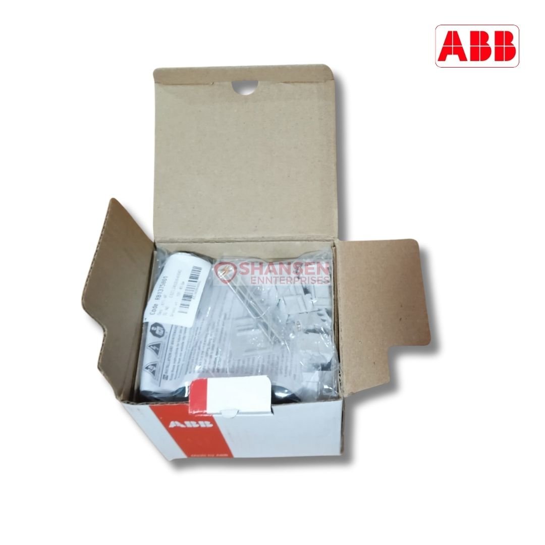 ABB_Brand_XT1B_160_TMD_63-630_4p_F_F_MCCBOpen_box_fromnt_angle