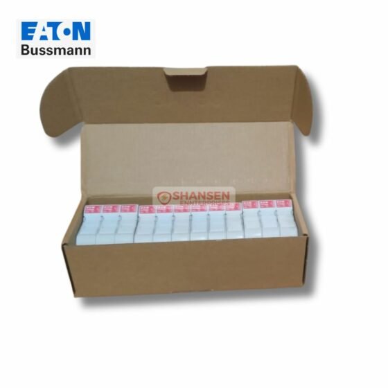 Eaton_Bussmann_Series_CHM_Modular_Fuse_Holder_CHM3DU_opened_box