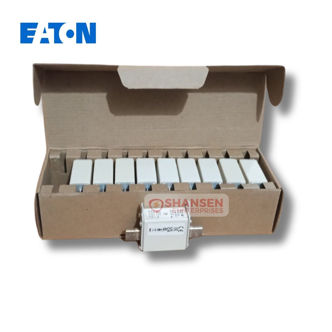Eaton_Bussmann_Series_High-Speed_Square_Body_Fuse_170M1569DOpen_box_with_fuse