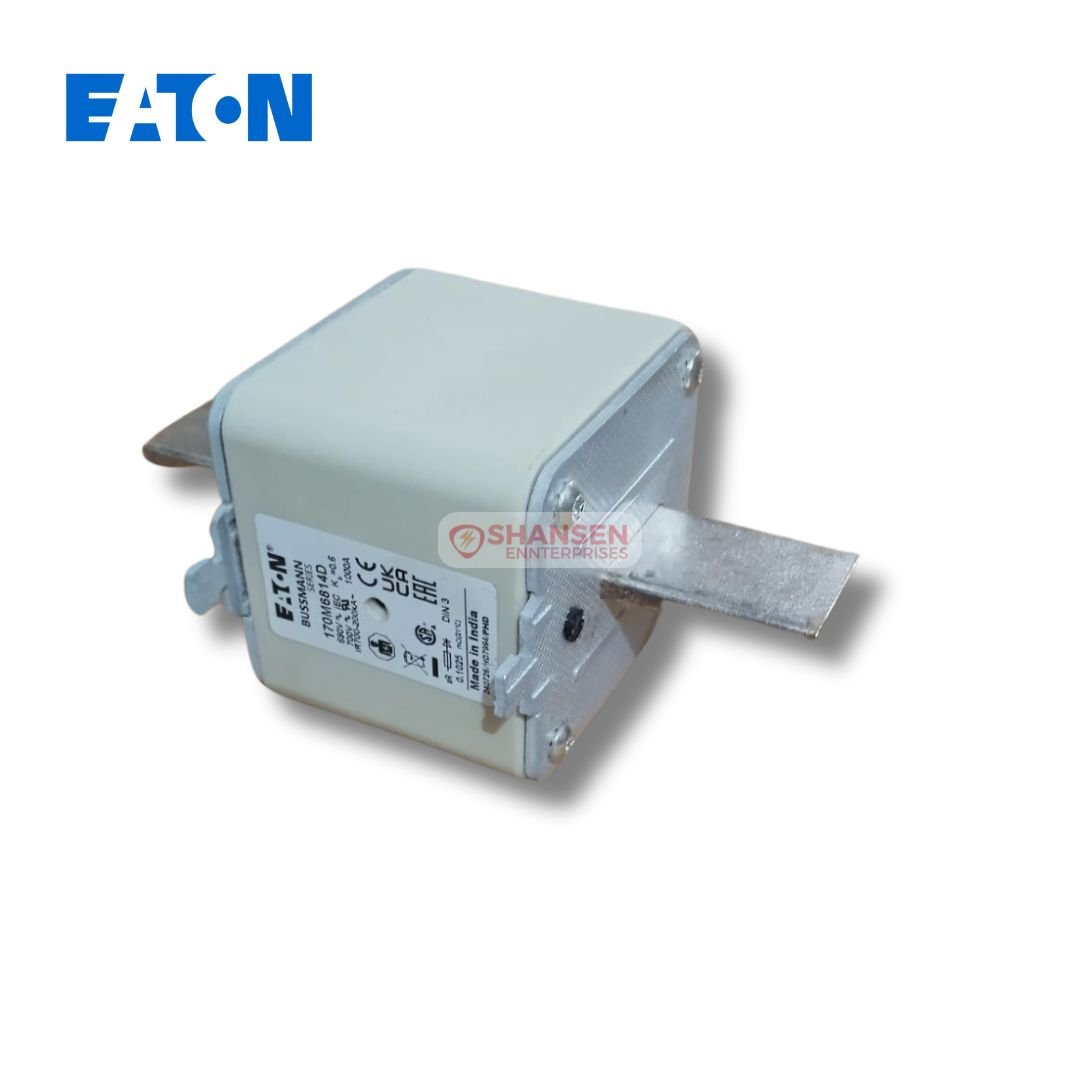 Eaton_Bussmann_Series_High_Speed_Square_Body_Fuse_170M6814D_side_view