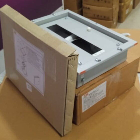 Unassembled ABB E-SHC M 12 SPN Distribution Board with packaging box