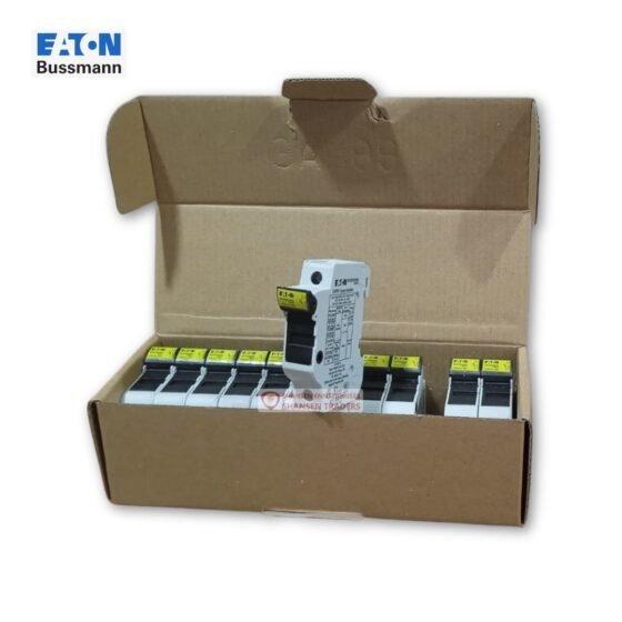 Eaton Bussmann CHPV1U photovoltaic fuse holders in open box — modular single-pole 1000 VDC 30A units